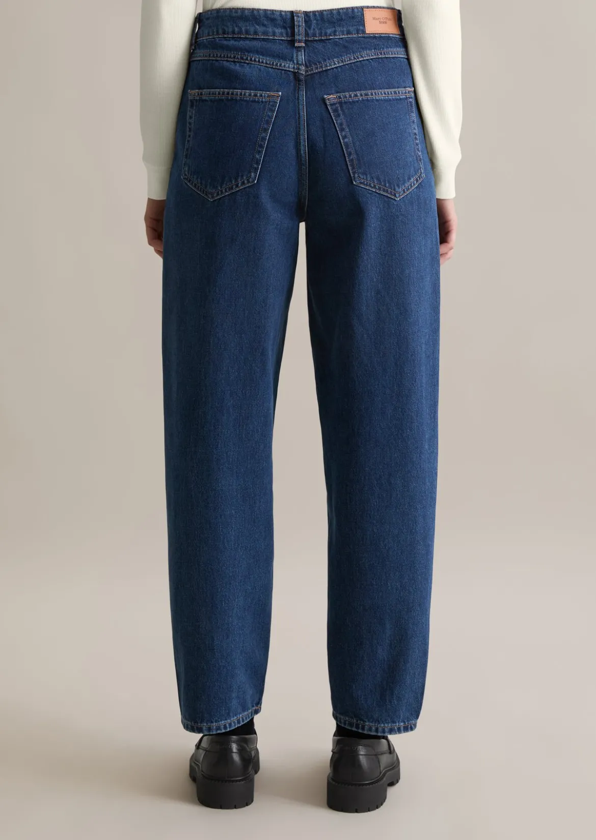Jeans Model Stine relaxed barrel cropped aus reiner Baumwolle