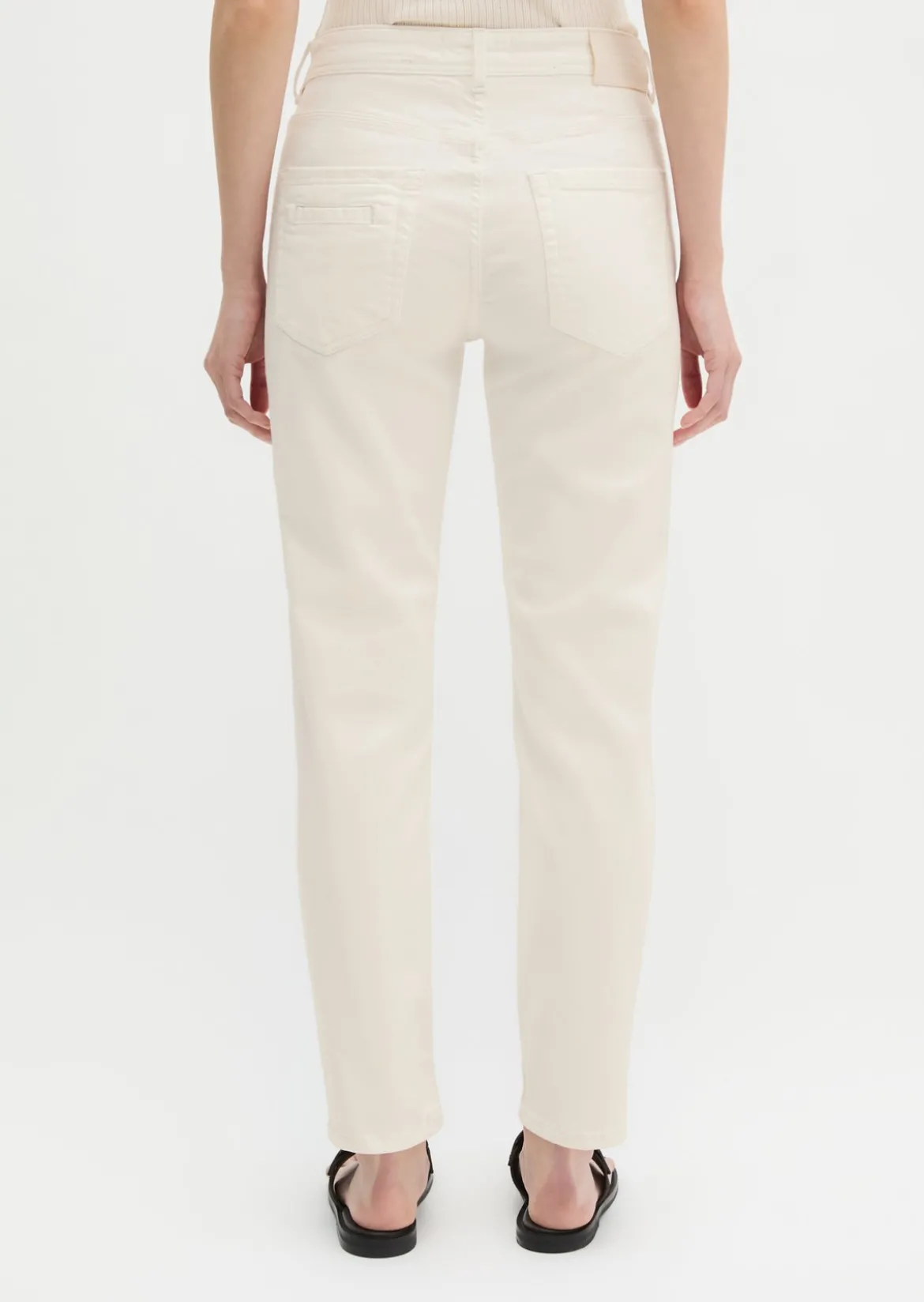 Jeans Model Theda boyfriend cropped aus Left Hand Denim