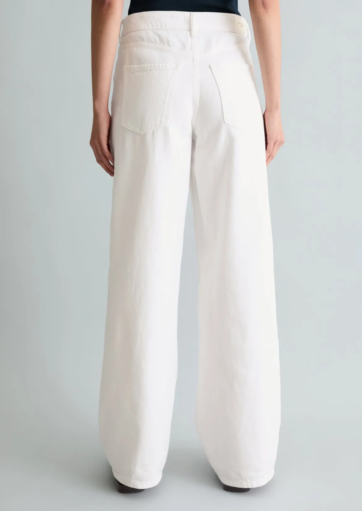 Jeans Model Tomke wide aus weichem Organic-Cotton-Lyocell-Mix