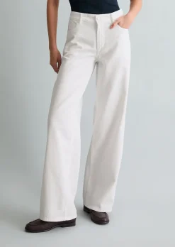 Jeans Model Tomke wide aus weichem Organic-Cotton-Lyocell-Mix