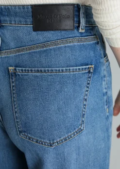 Jeans Model Tomma wide aus leichter Bio-Baumwoll-Qualität