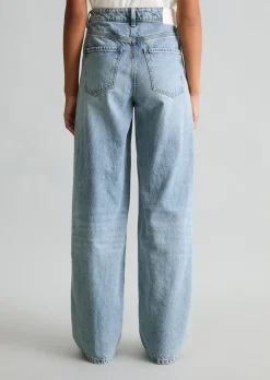 Jeans Model Tomma wide aus leichter Bio-Baumwoll-Qualität