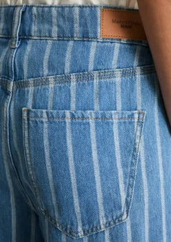 Jeans Model Tomma wide aus leichter Bio-Baumwoll-Qualität