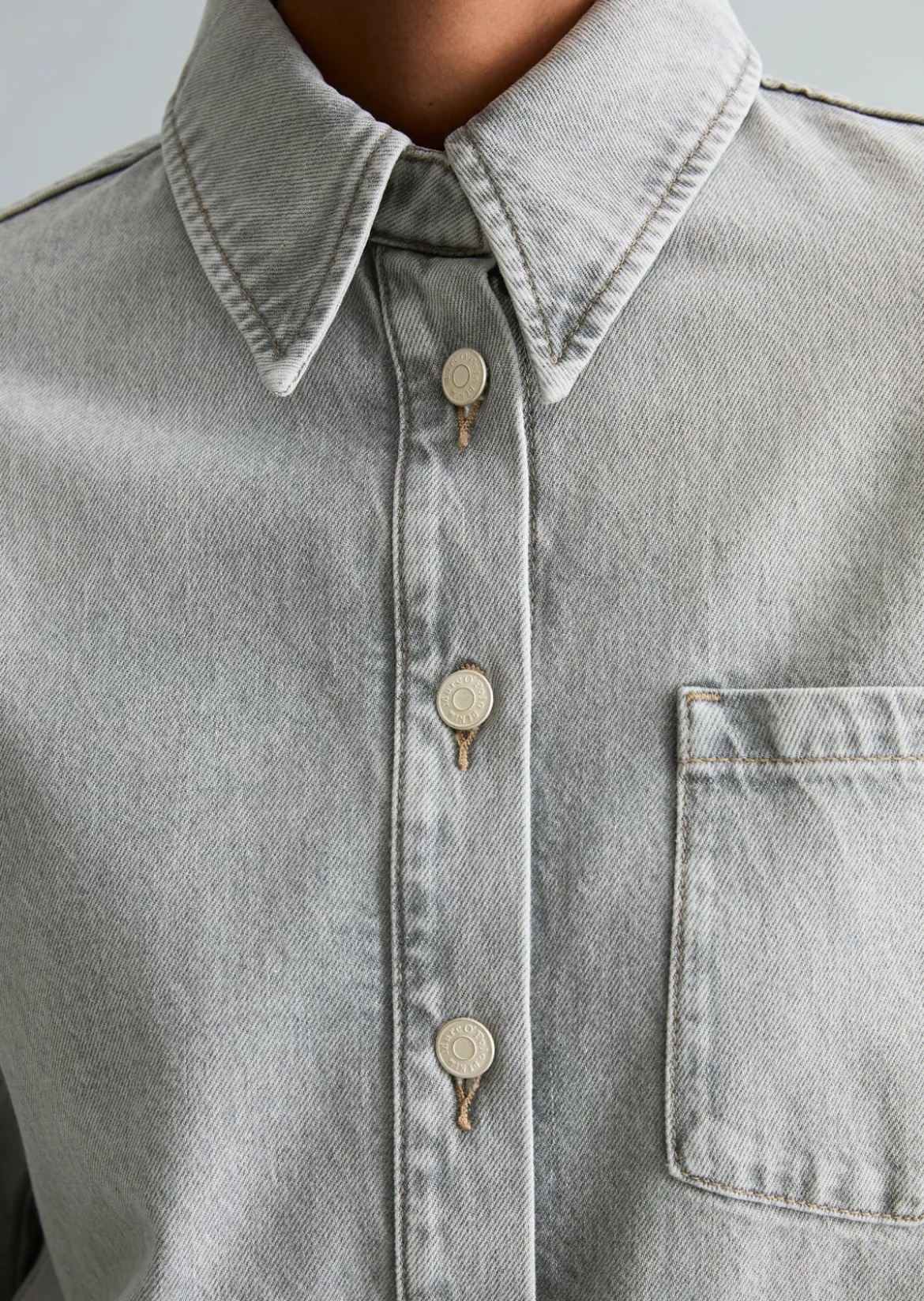 Jeanskleid oversize aus Rigid Denim