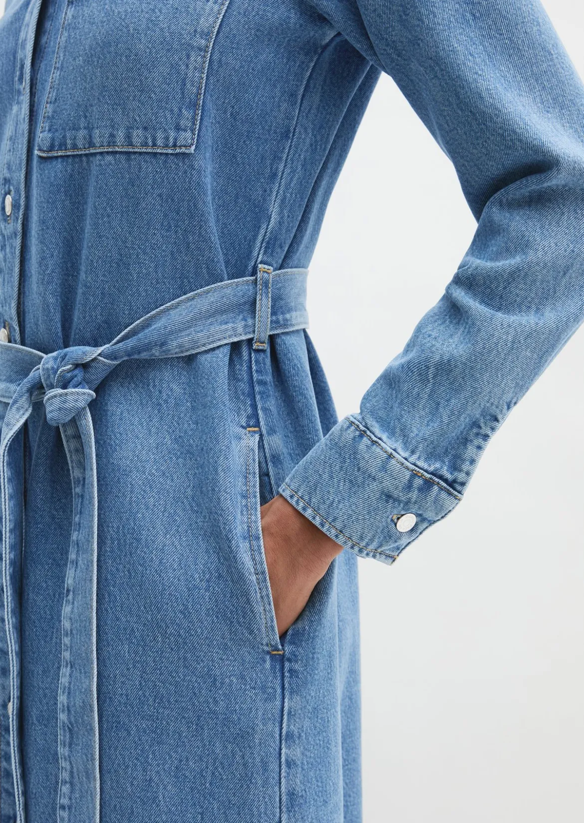 Jeanskleid regular aus TENCEL™ Lyocell-Mix