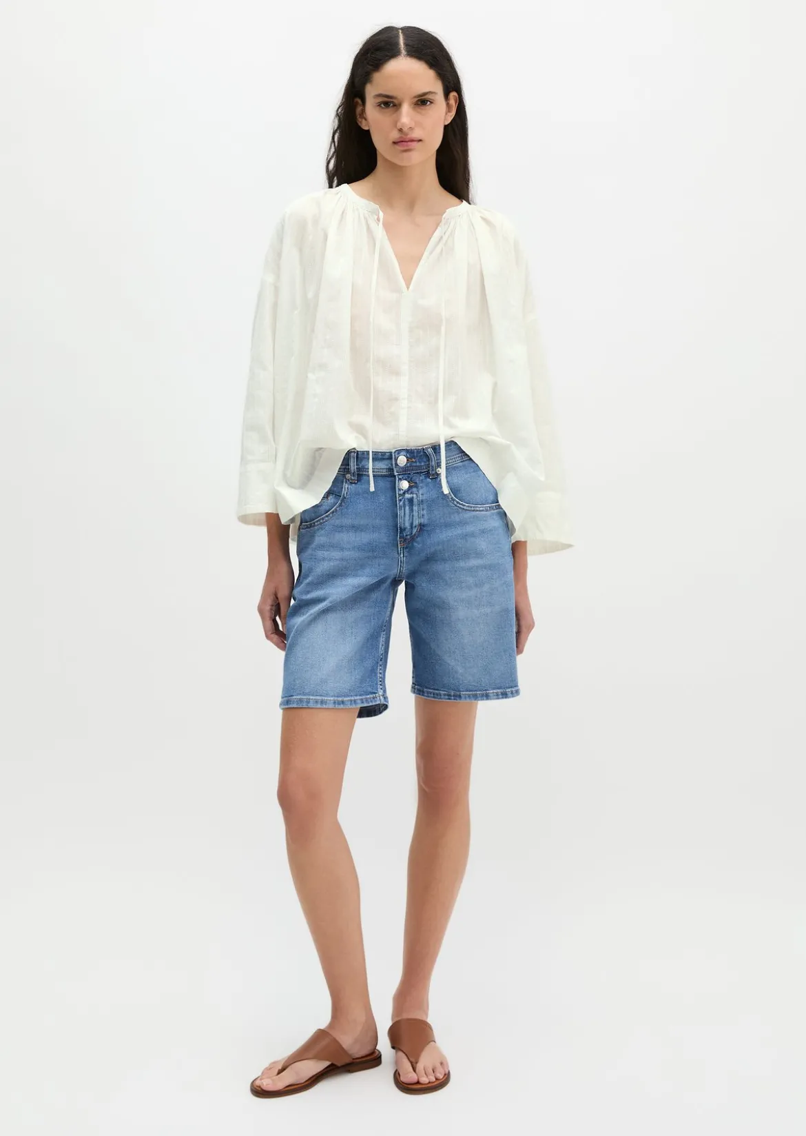 Jeans-Shorts loose aus weichem Organic Cotton-Lyocell-Stretch