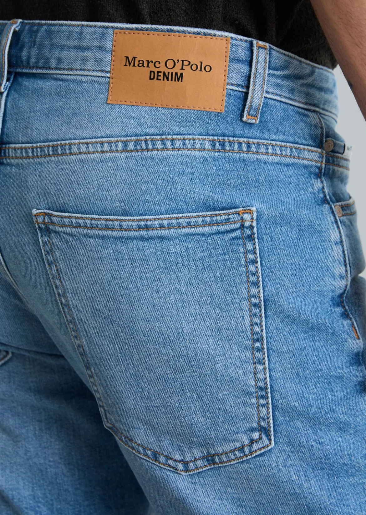 Jeans-Shorts Model Mats tapered aus Bio-Baumwoll-Mix
