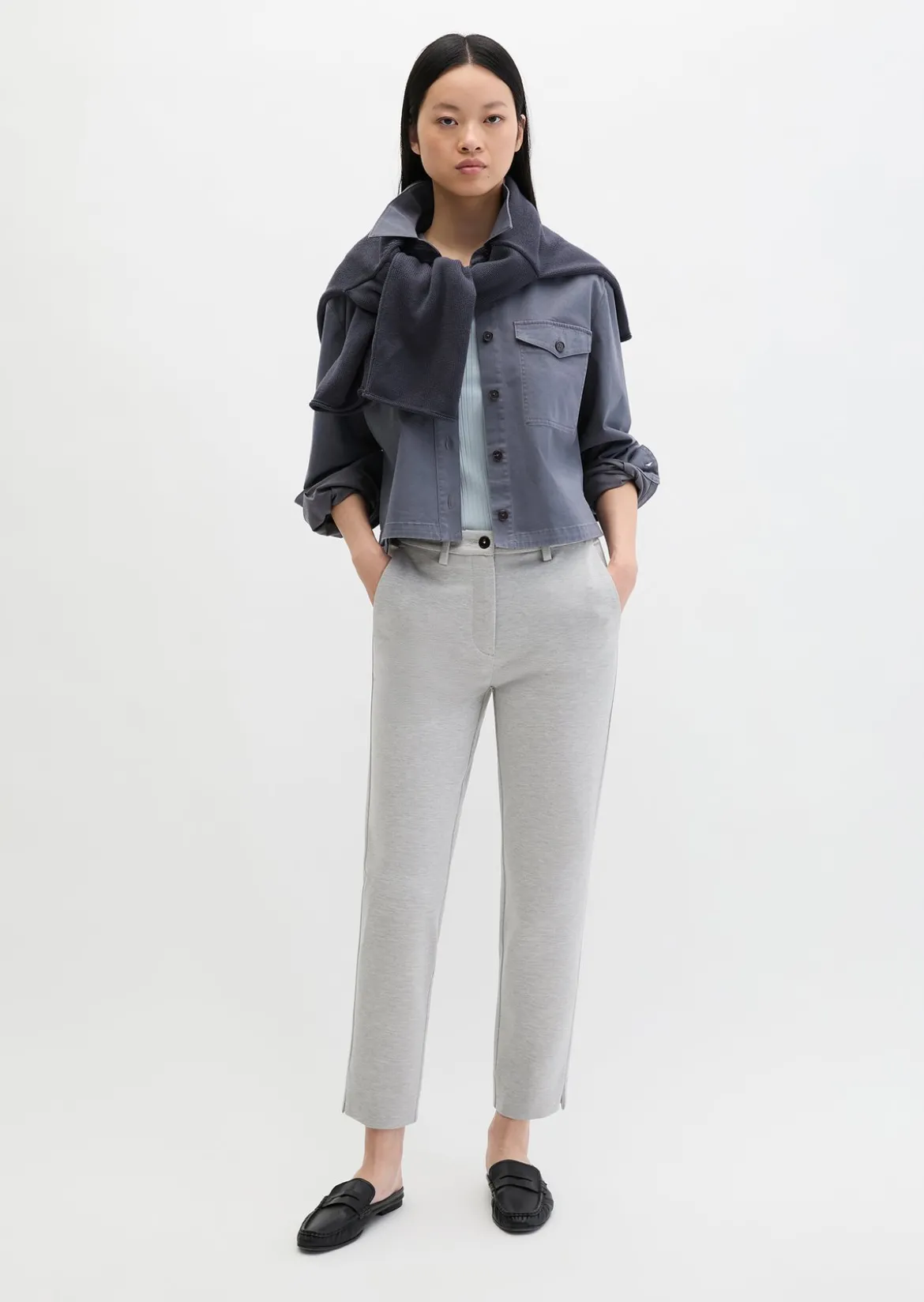 Jerseyhose Model Malin slim aus weichem Interlock-Jersey