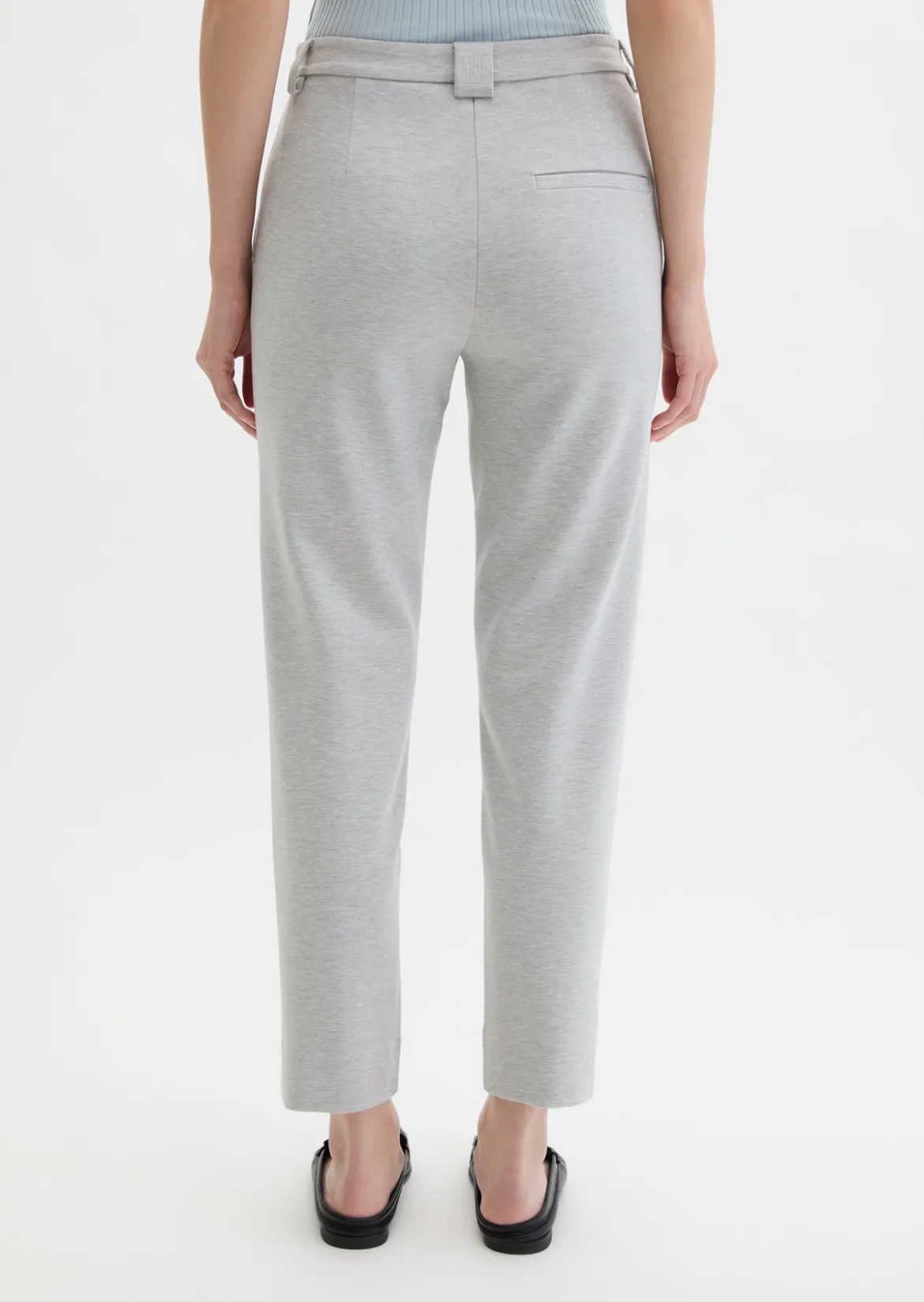 Jerseyhose Model Malin slim aus weichem Interlock-Jersey