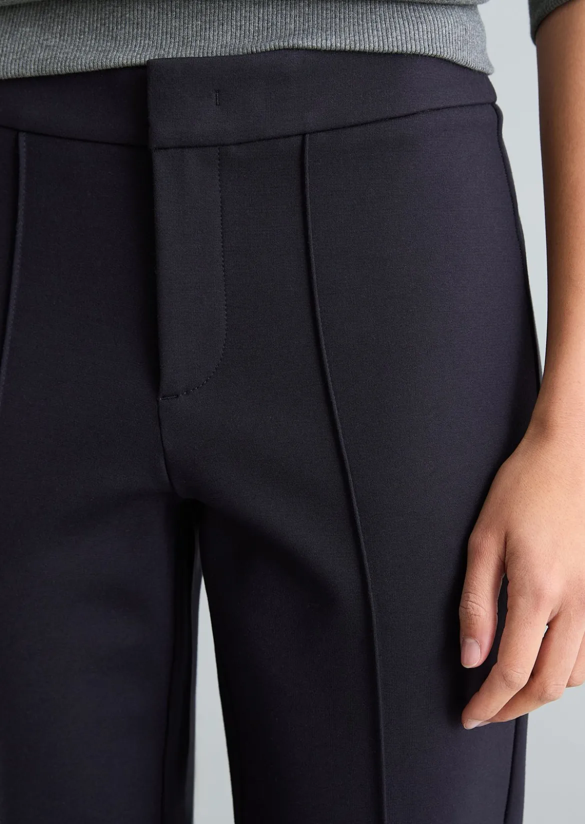 Jerseyhose slim aus kompakter Interlock-Qualität