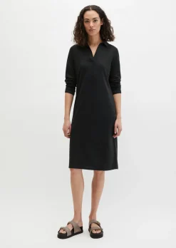 Jerseykleid fitted aus fließendem Soft-Touch-Jersey