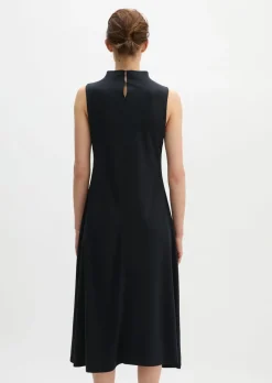 Jerseykleid fitted aus fließendem Soft-Touch-Jersey