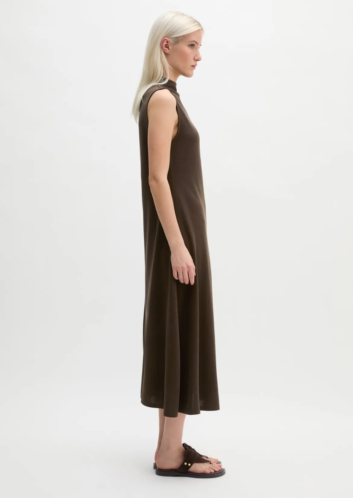 Jerseykleid fitted aus fließendem Soft-Touch-Jersey