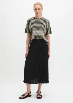 Jersey-Plissee-Rock ausgestellt mit TENCEL™ Lyocell