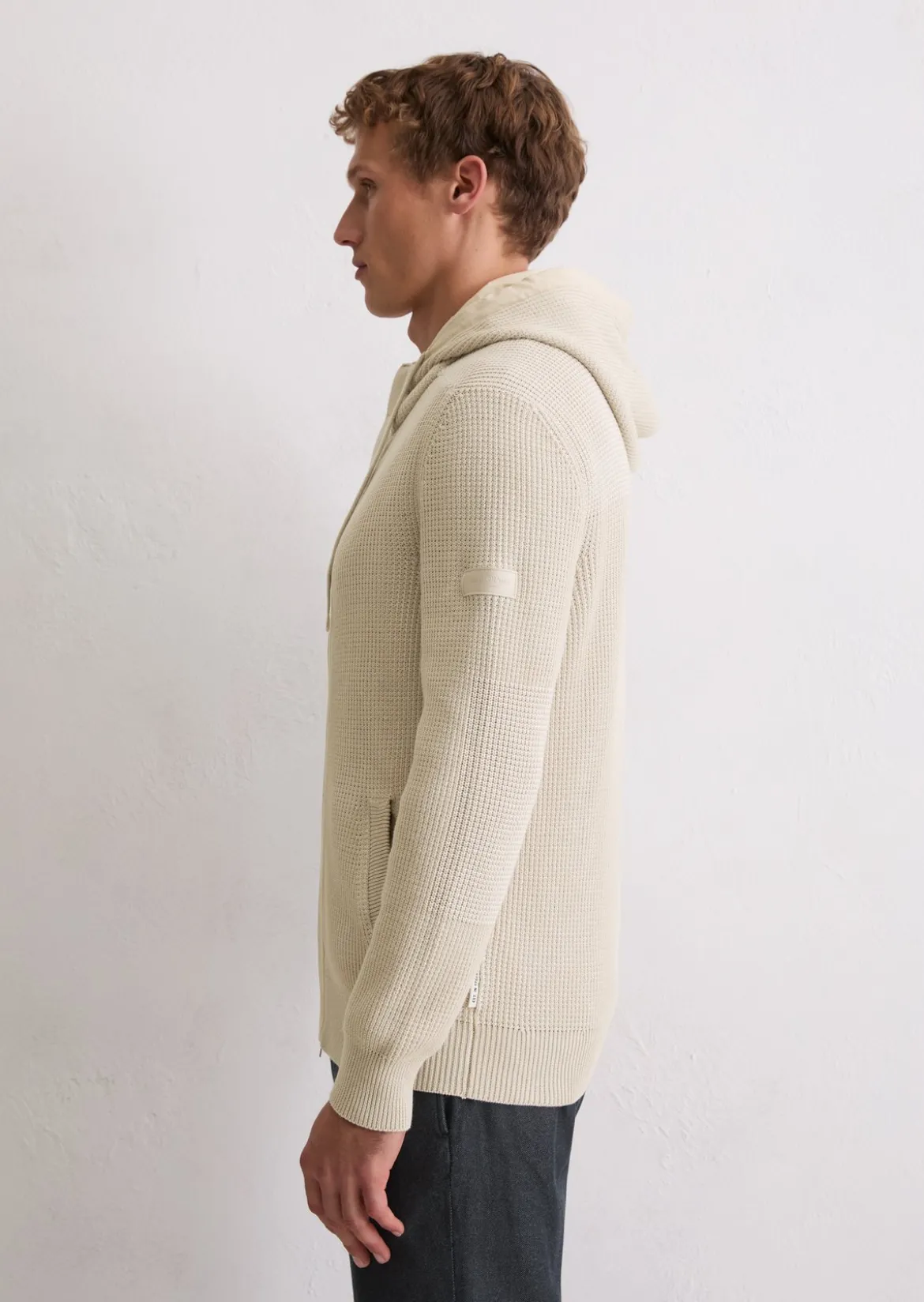 Kapuzen-Strickjacke regular aus Bio-Baumwolle