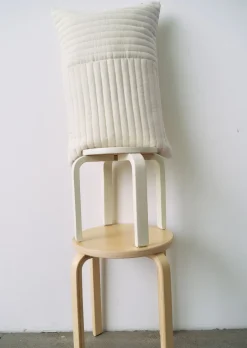 Kissen Model Viosa mit recycelter Füllung
