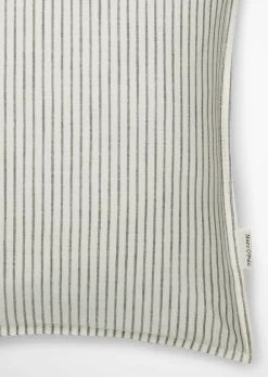 Kissenbezug Model Classic Fine Stripe aus reiner Bio-Baumwolle