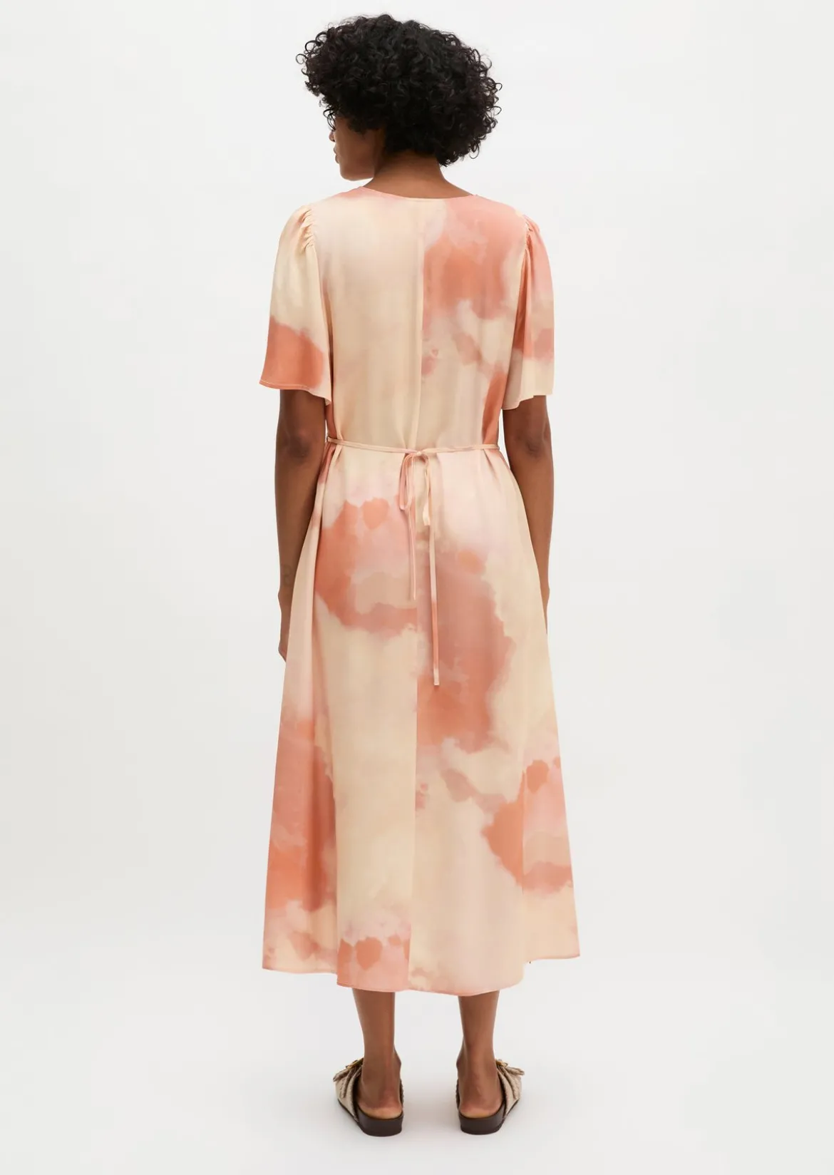Kleid mit elastischer Taille flared aus fließendem Viskose-Twill