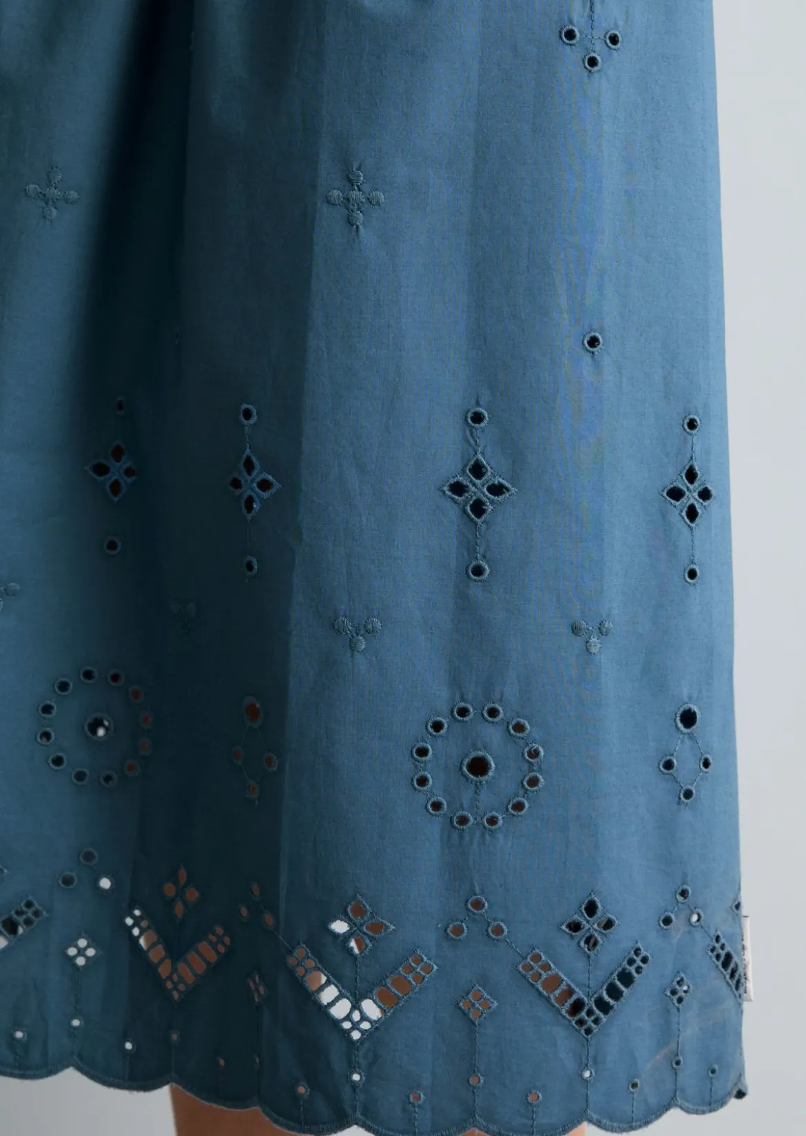 Kleid mit Spitzenrock aus reinem Organic Cotton