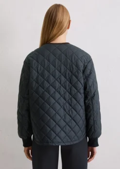 Kragenlose Steppjacke relaxed aus recyceltem Polyester