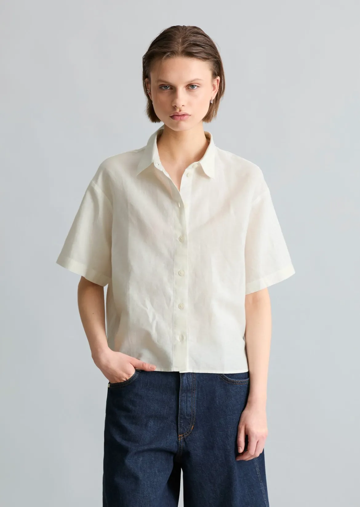 Kurzarm-Bluse relaxed aus Leinen-Baumwolle-Mix