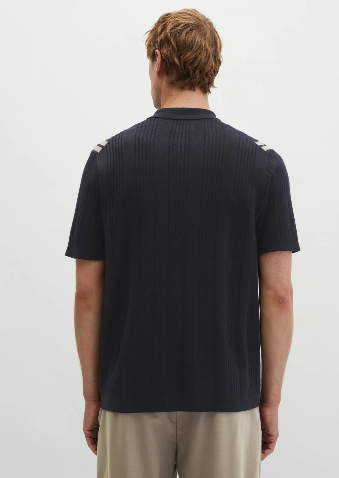 Kurzarm-Feinstrickshirt Travel Collection aus reiner Bio-Baumwolle