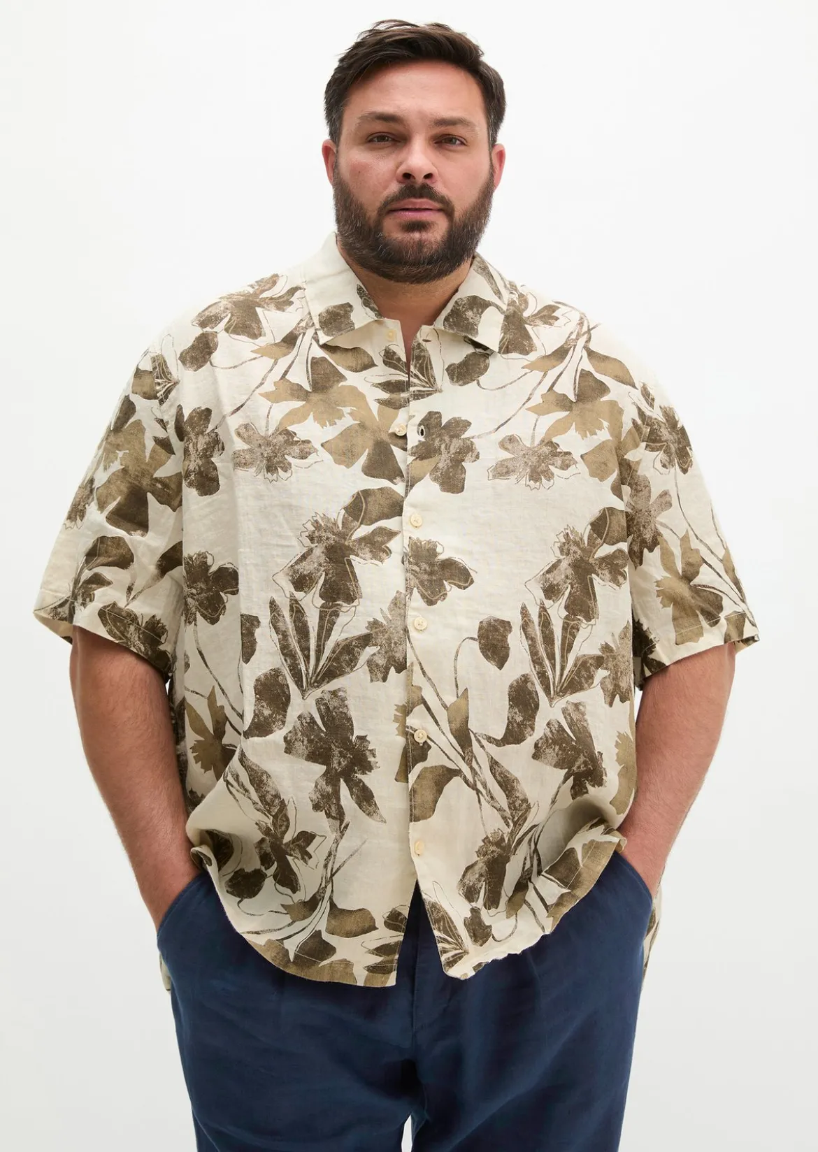 Kurzarm-Leinenhemd regular mit Allover-Print