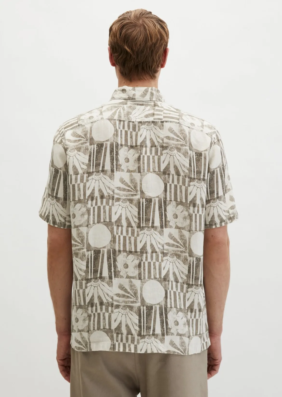 Kurzarm-Leinenhemd regular mit Allover-Print