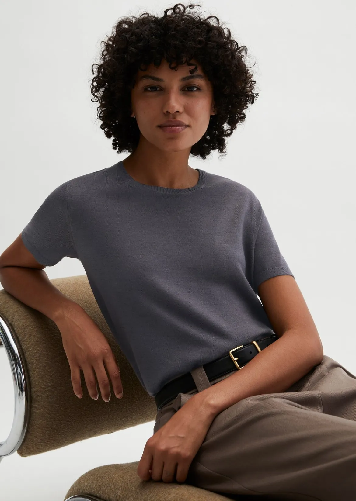 Kurzarm-Pullover regular aus weichem Merinowolle-Viskose-Mix