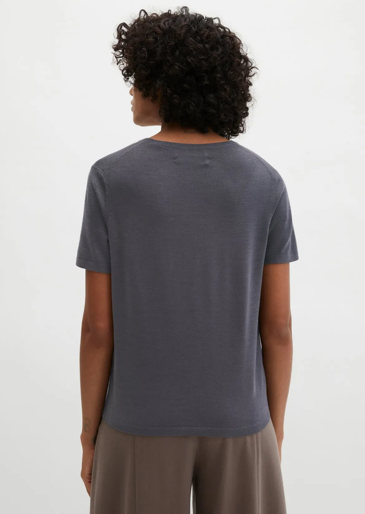 Kurzarm-Pullover regular aus weichem Merinowolle-Viskose-Mix