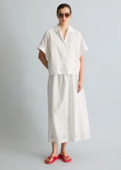 Kurzarm-Spitzenbluse relaxed mit Broderie Anglaise