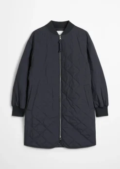 Leichter Steppmantel relaxed aus recyceltem Nylon