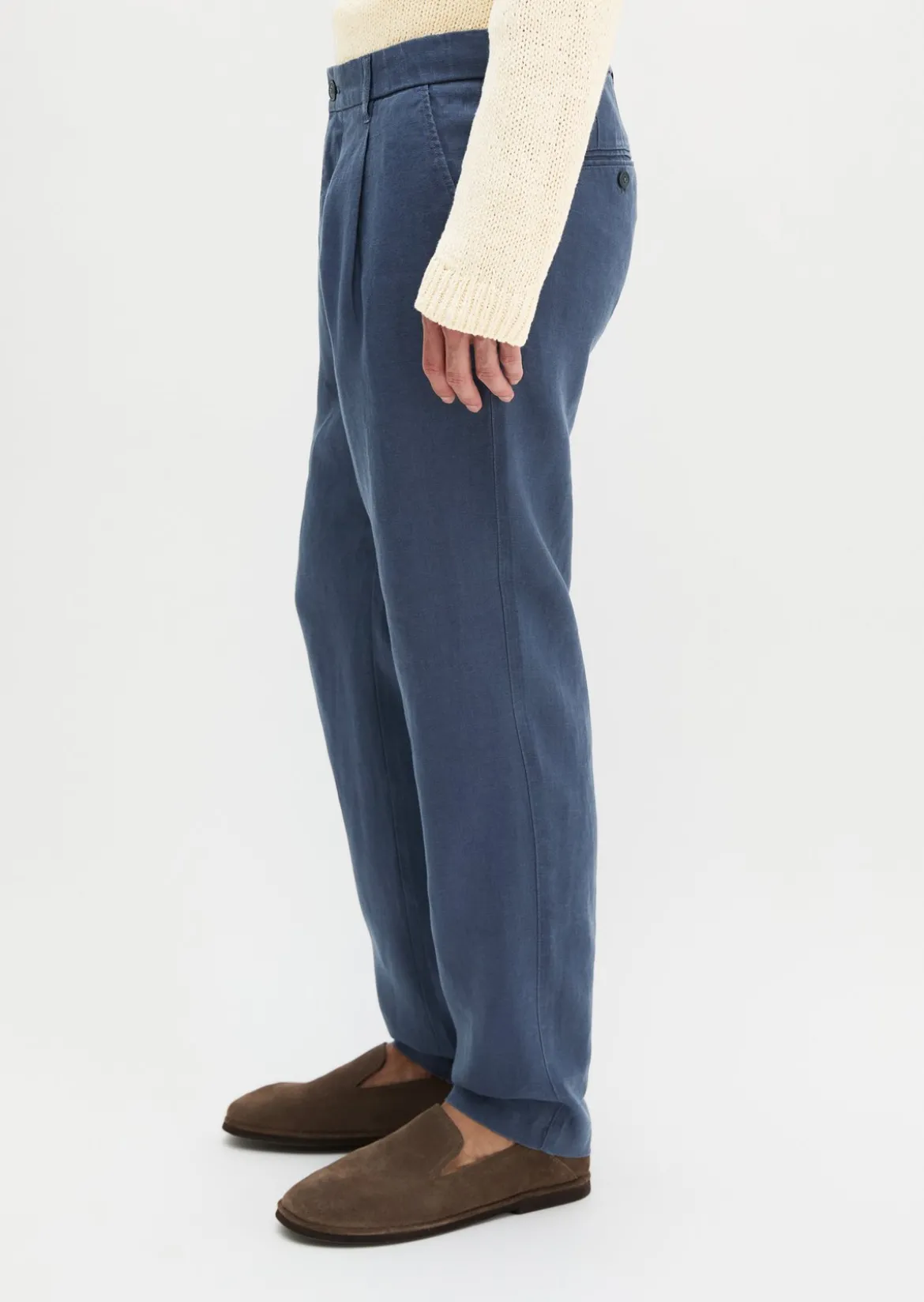 Leinenhose Model Osby Jogger pleats mit elastischem Bund