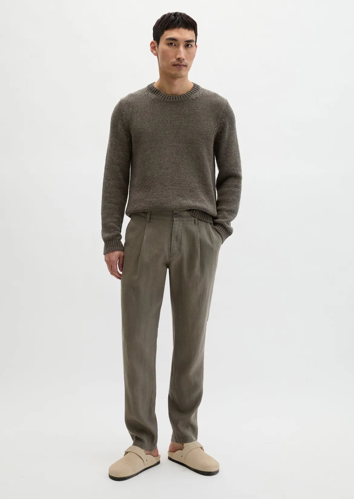 Leinenhose Model Osby Jogger pleats mit elastischem Bund