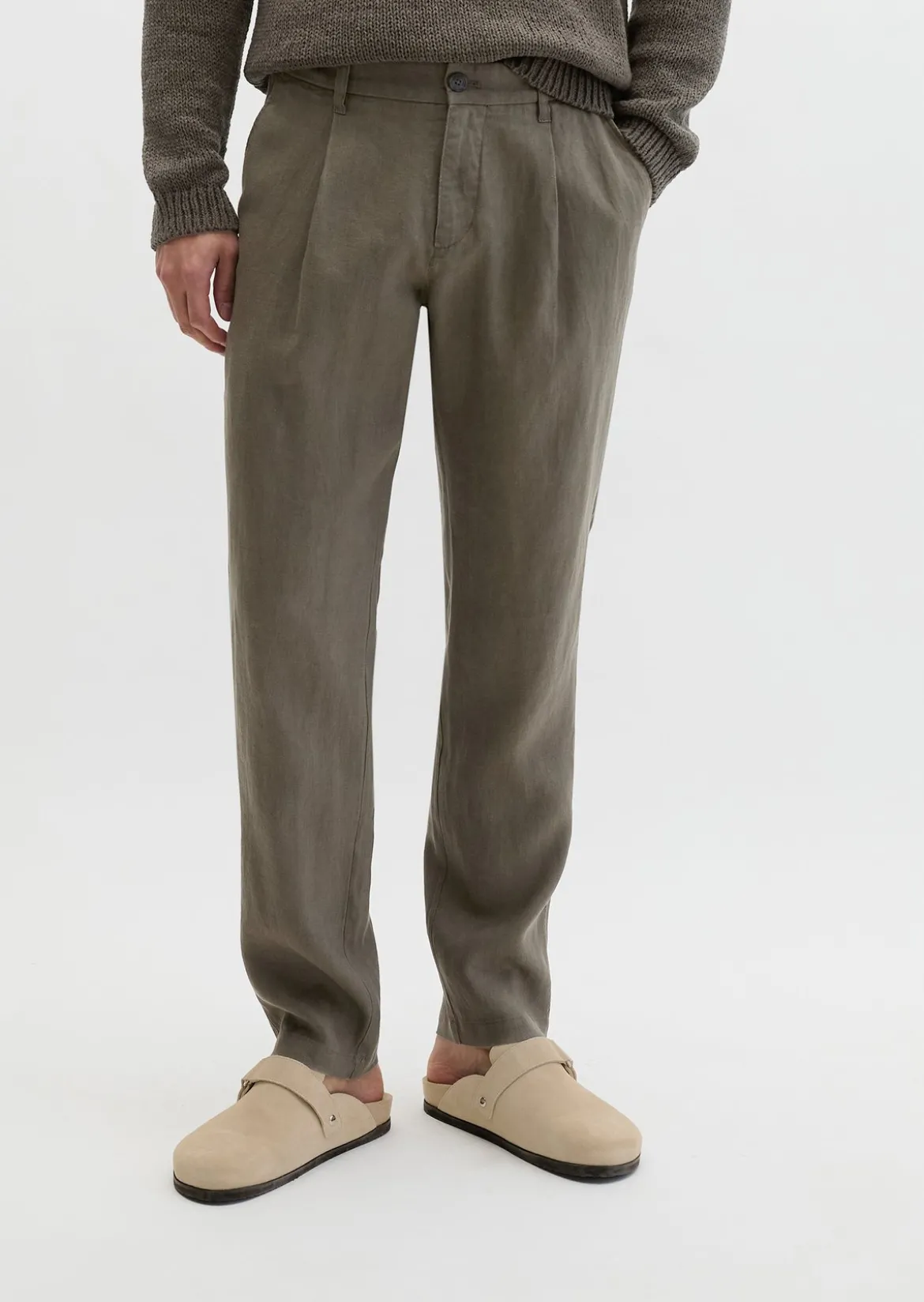 Leinenhose Model Osby Jogger pleats mit elastischem Bund