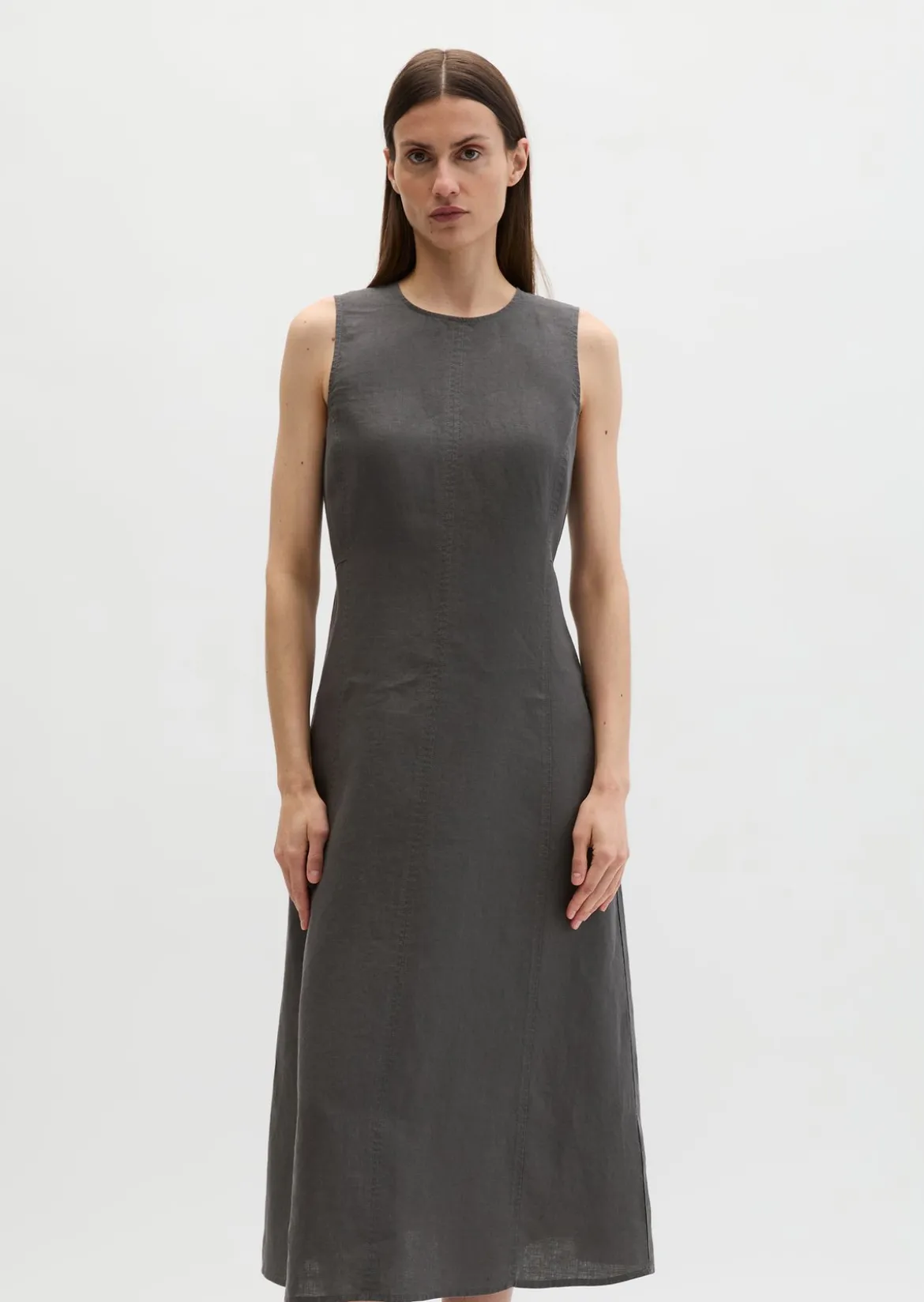 Leinenkleid shaped mit nahtfeinem Reißverschluss