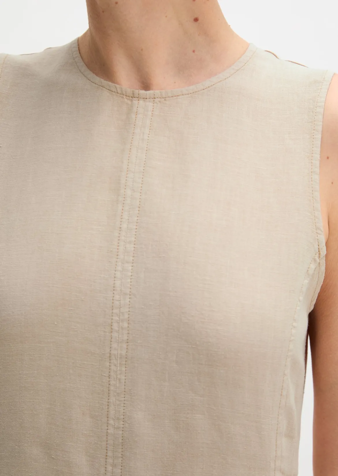 Leinenkleid shaped mit nahtfeinem Reißverschluss