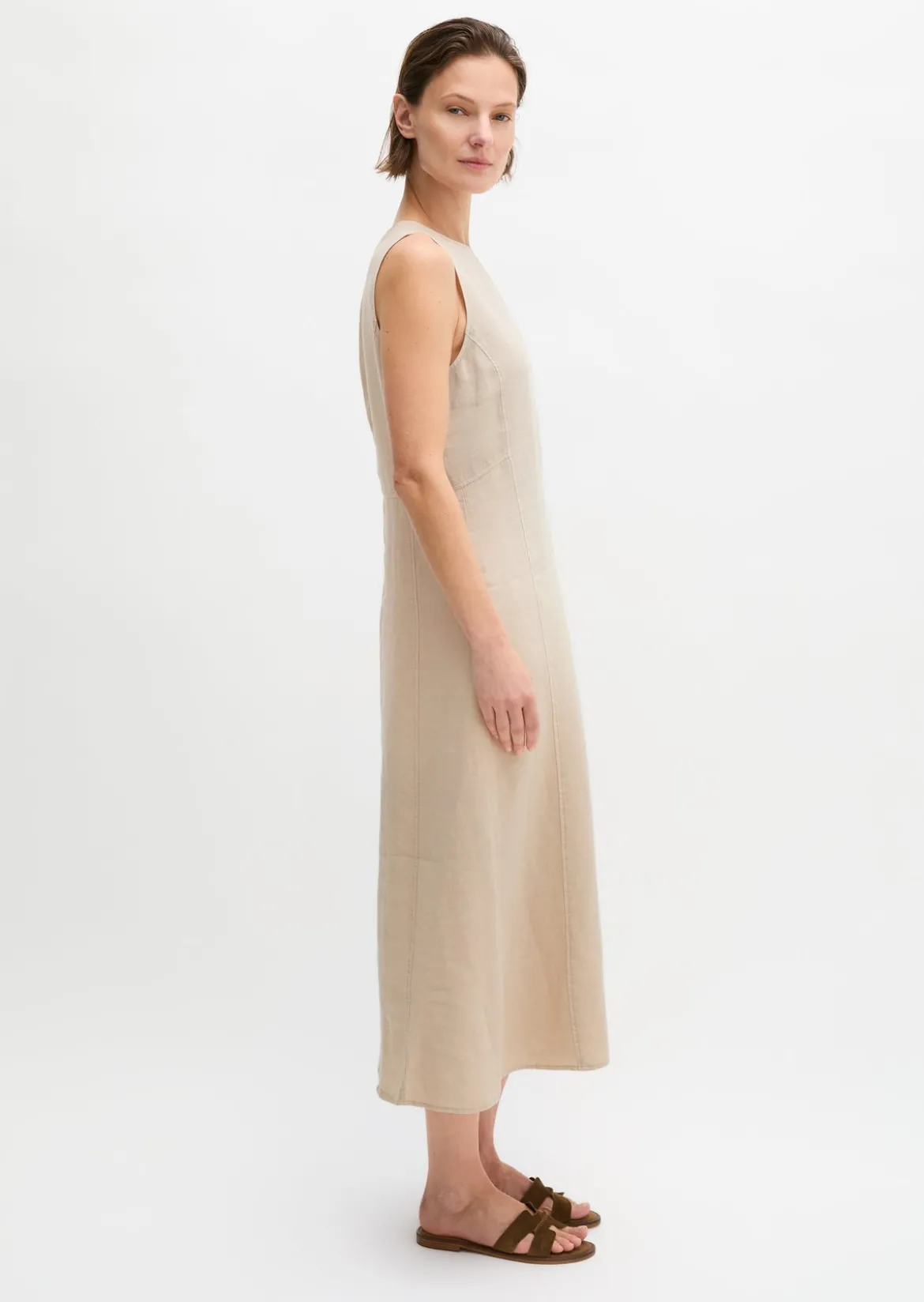 Leinenkleid shaped mit nahtfeinem Reißverschluss