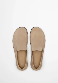 Loafer Model Arvid aus weichem Veloursleder