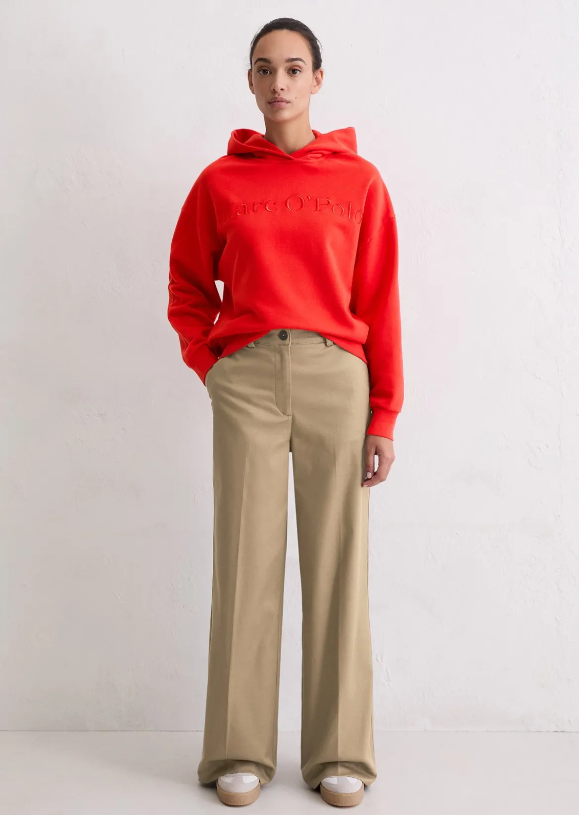 Logo-Kapuzensweatshirt relaxed aus Organic Cotton