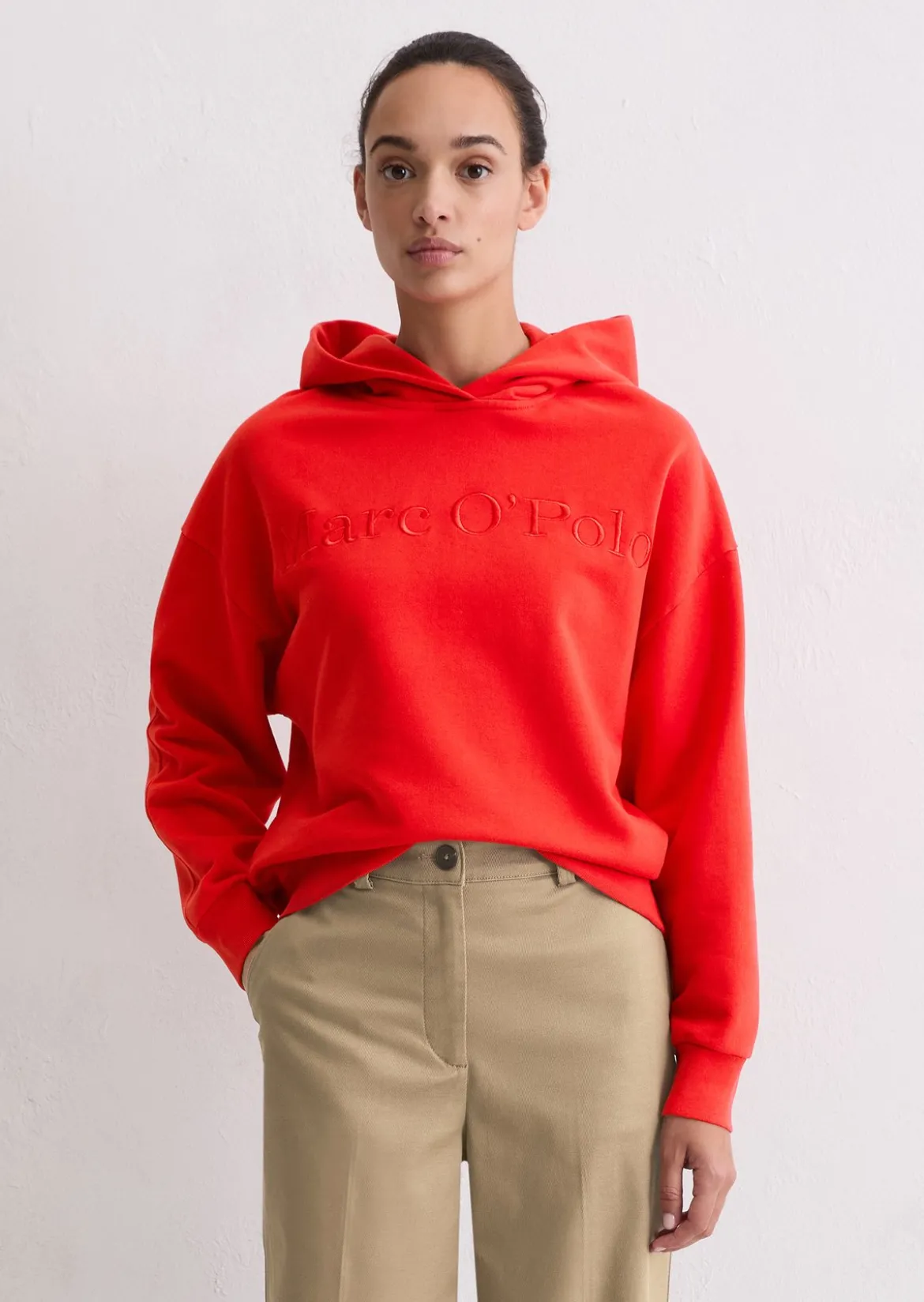 Logo-Kapuzensweatshirt relaxed aus Organic Cotton