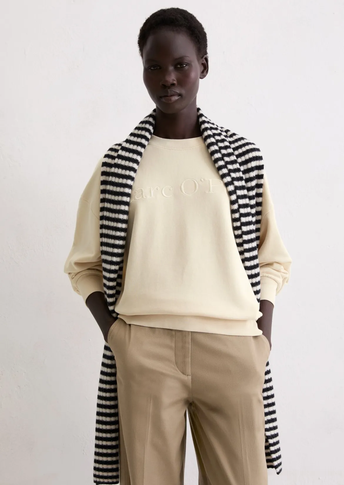 Logo-Sweatshirt relaxed aus Organic Cotton
