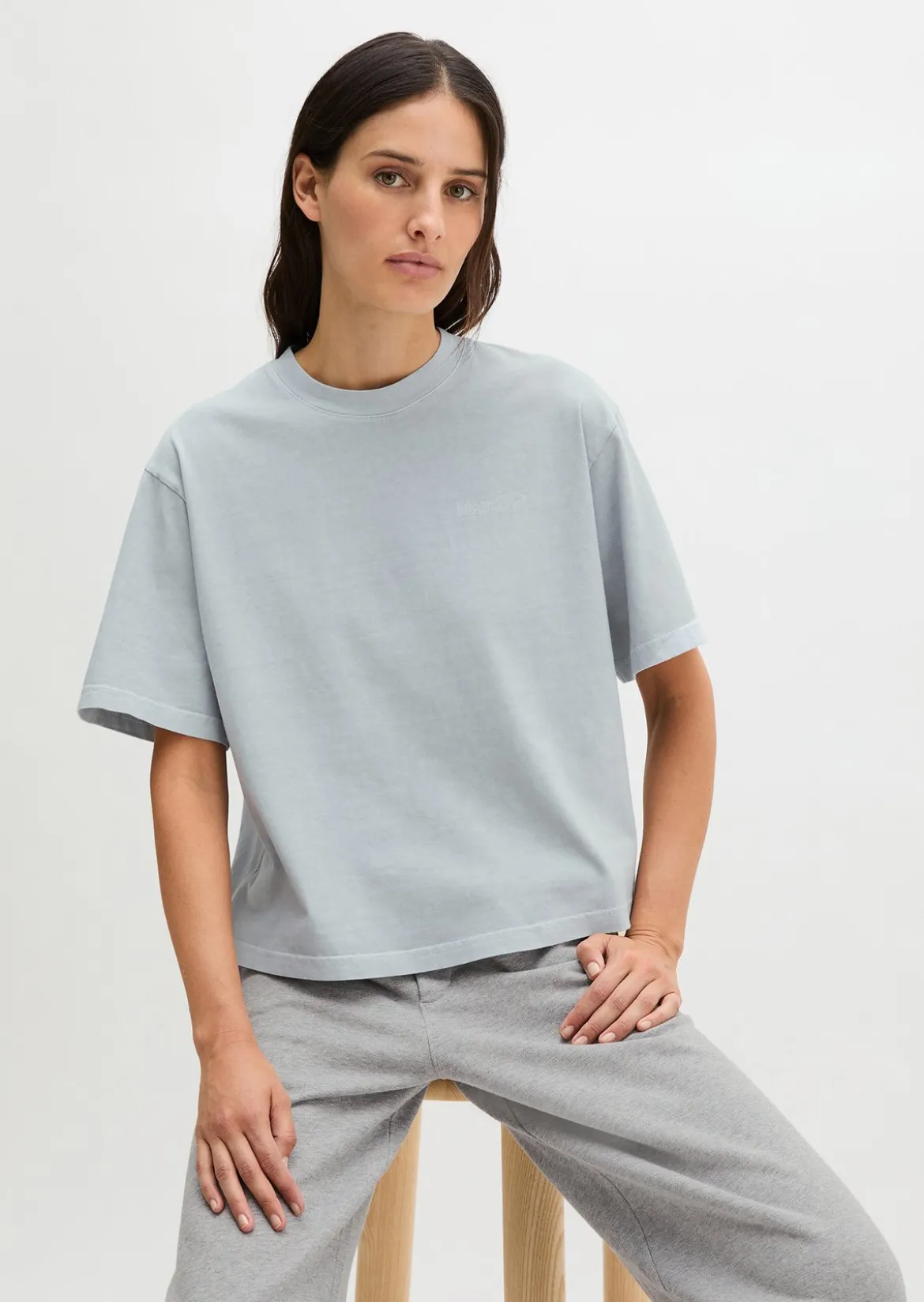 Logo-T-Shirt regular aus recycelter und Bio-Baumwolle