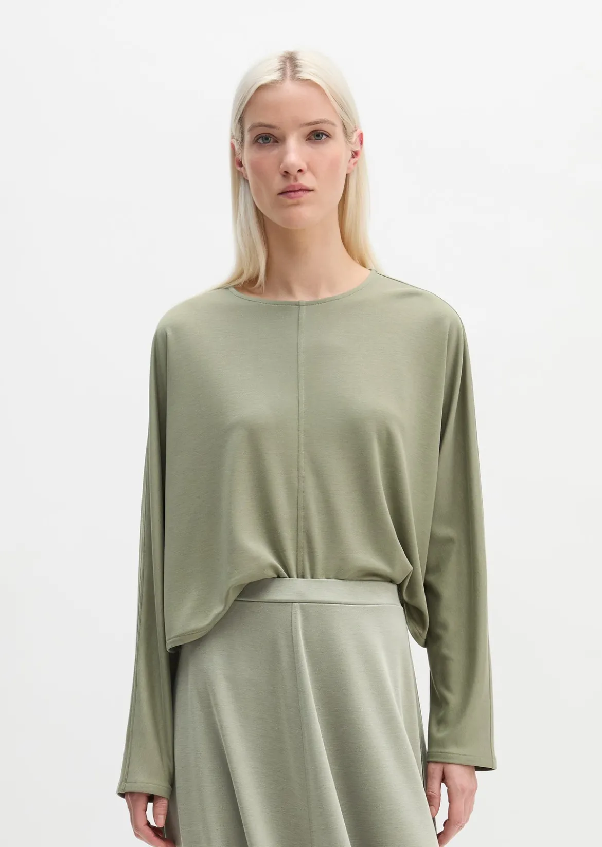 Longsleeve cropped aus LENZING™ ECOVERO™