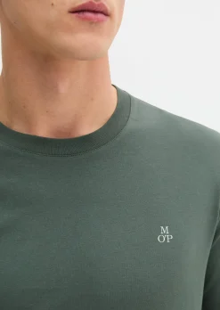 Longsleeve shaped aus reiner Bio-Baumwolle