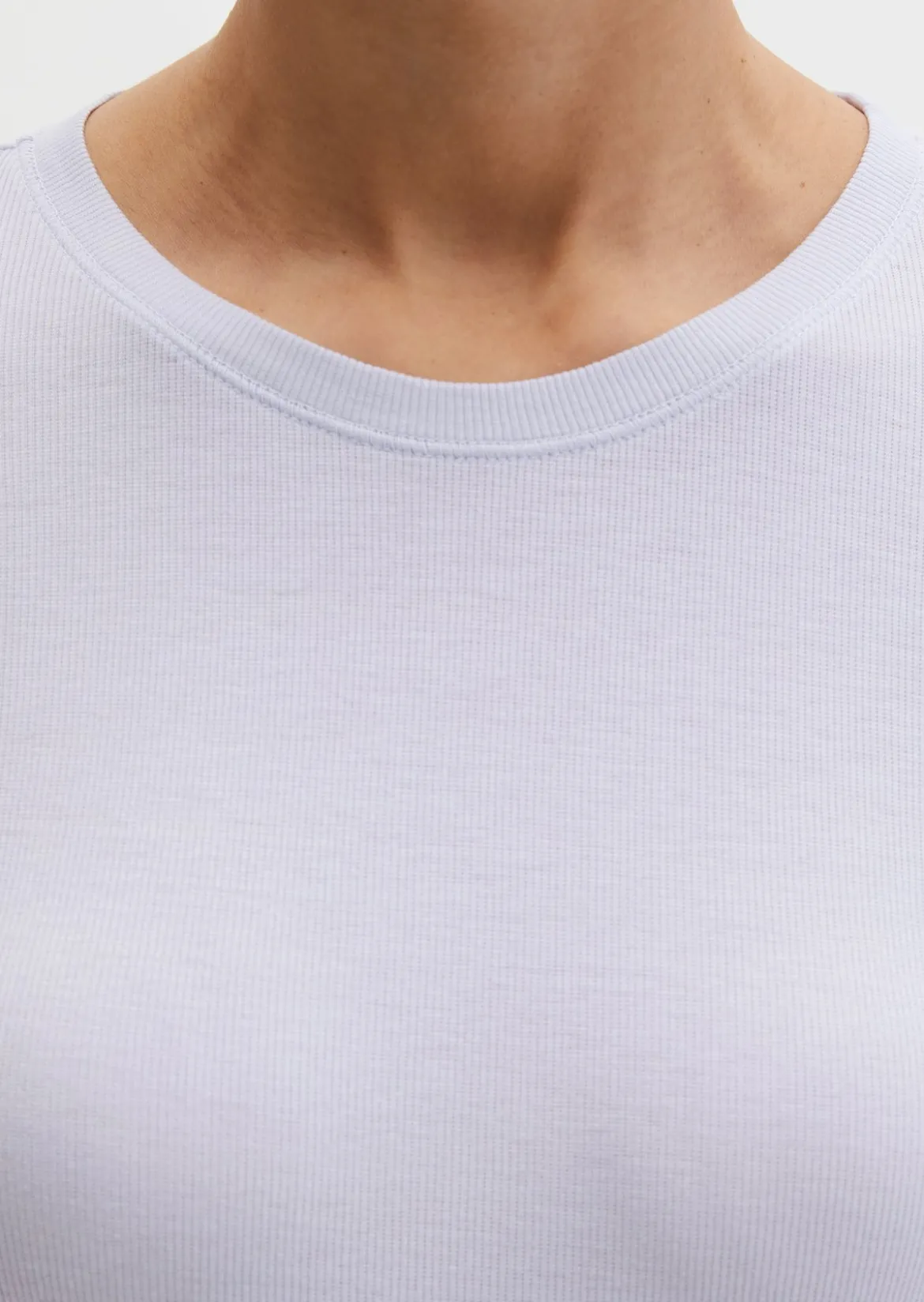 Longsleeve slim garment-dyed aus Rippjersey