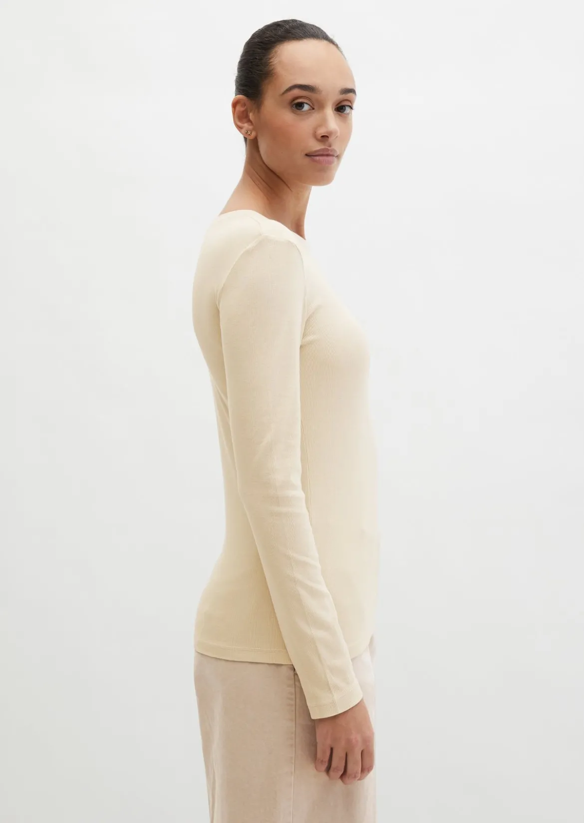 Longsleeve slim garment-dyed aus Rippjersey