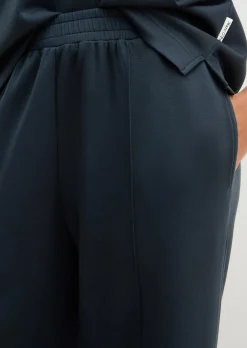 Lounge-Hose aus weichem Materialmix