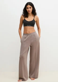 Lounge-Hose aus weichem Materialmix