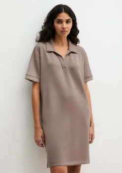Lounge-Polokleid aus weichem Materialmix